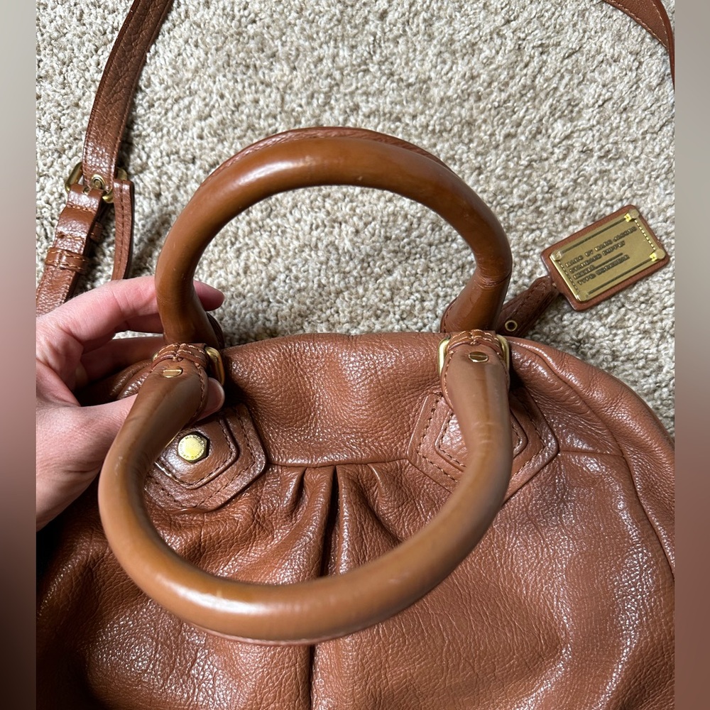 Marc by Marc Jacobs re-edition Groovee Two-way Leather Bag - Picture 4 of 10